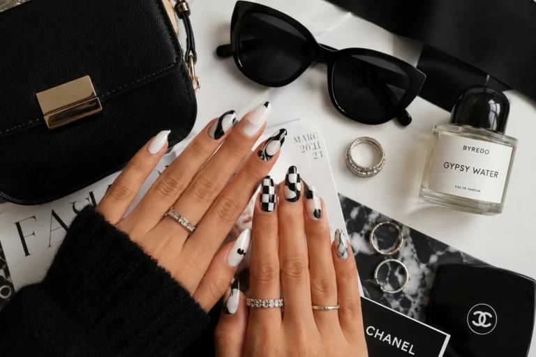 White and Black Nails